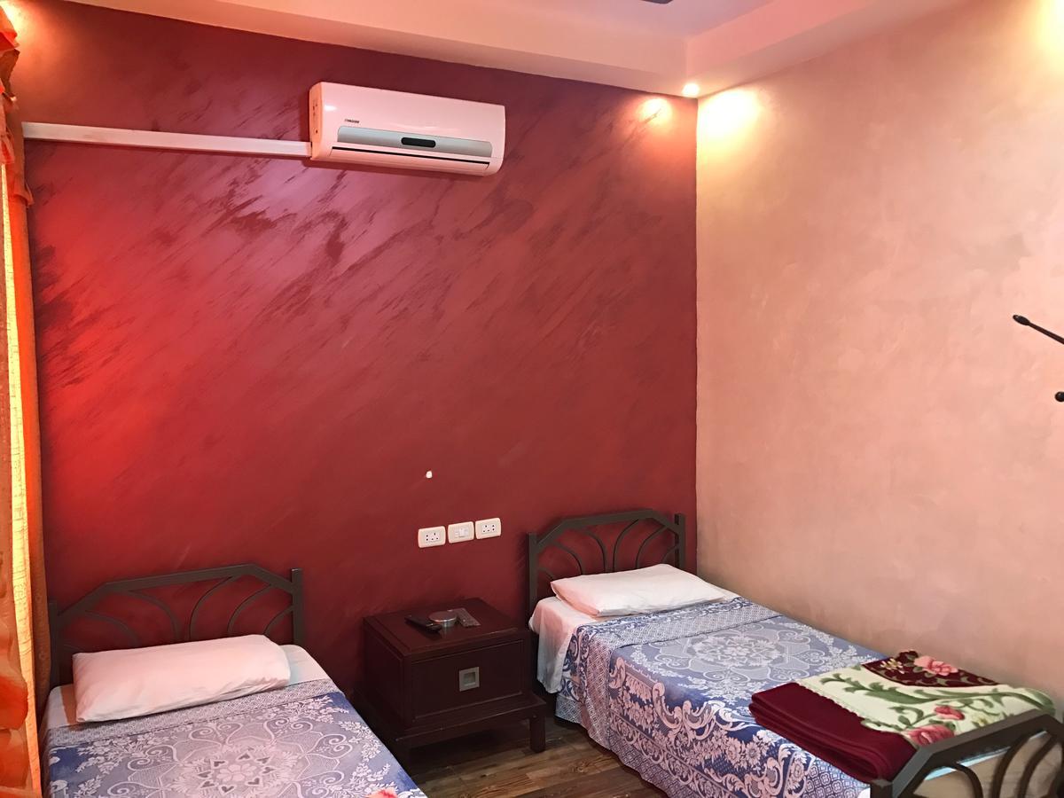 Sun Rise Hotel & Hostel & Tours Amman Exterior photo